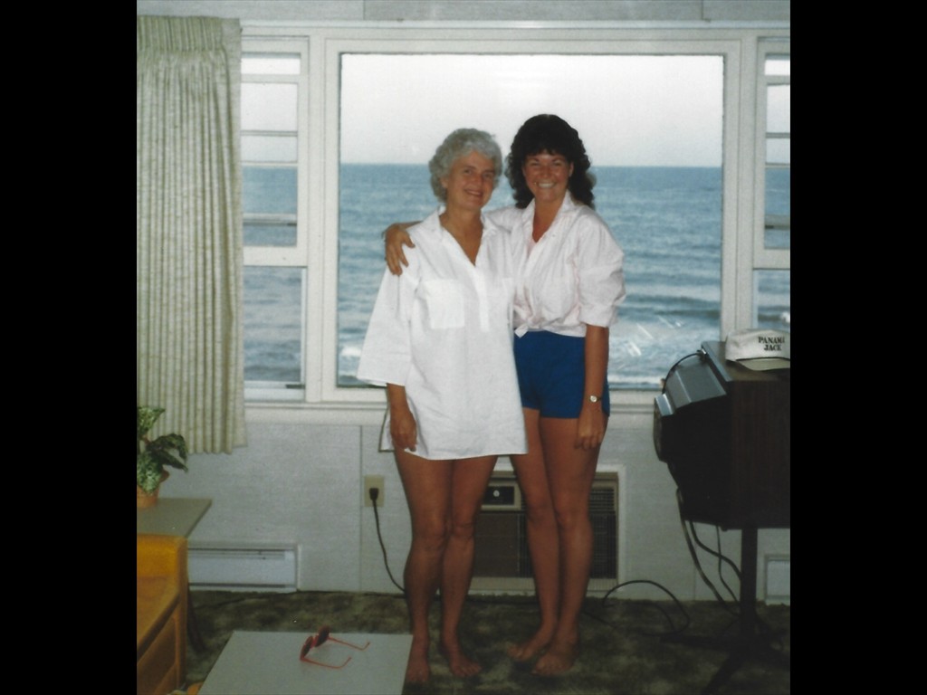 H20 Ocean City Bobbi And Jennifer